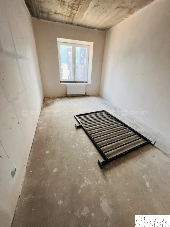 3-комн квартира ул. Портовая, дом 37 к3