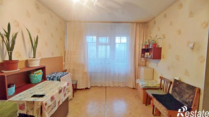 Комната ул. 40-летия Октября, дом 19