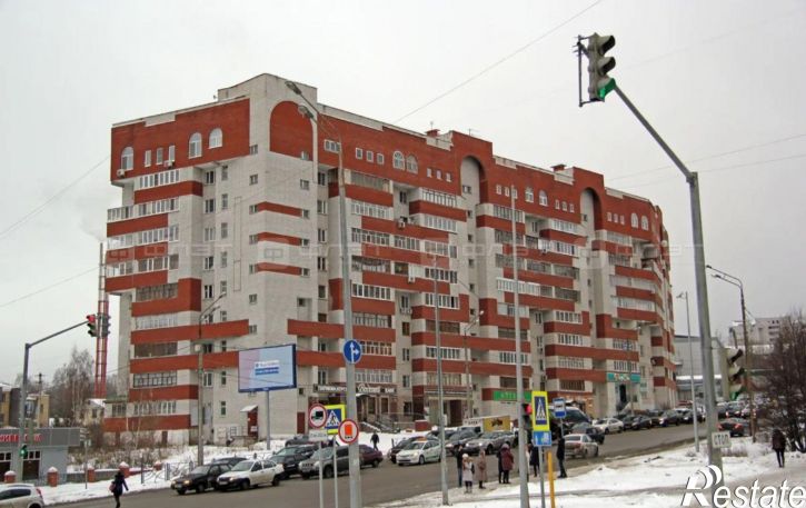 4-комн квартира ул. Академика Губкина, дом 52А