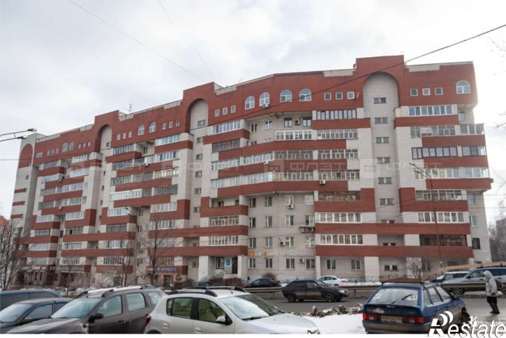 4-комн квартира ул. Академика Губкина, дом 52А