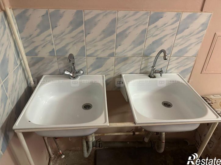 Комната ул. Агрызская, дом 78