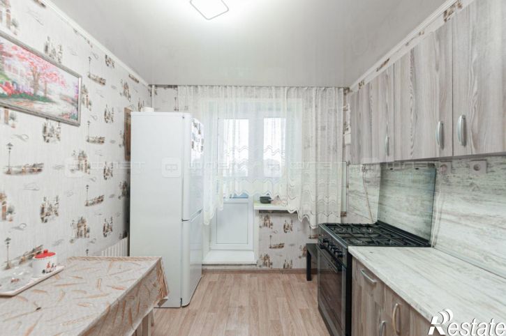 6-комн квартира пр-кт. Ямашева, дом 73