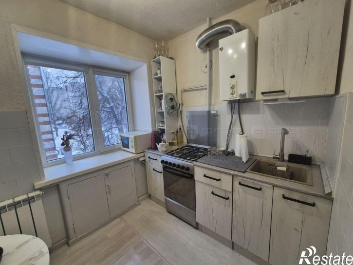 4-комн квартира ул. Лейтенанта Красикова, дом 12