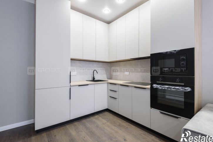 3-комн квартира ул. Танковая, дом 2