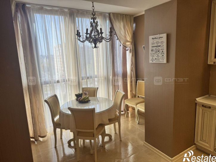 3-комн квартира пр-кт. Альберта Камалеева, дом 14