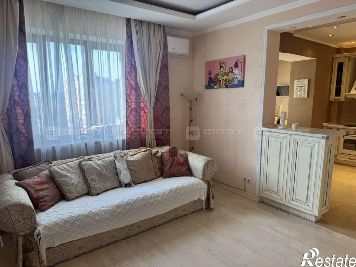 3-комн квартира пр-кт. Альберта Камалеева, дом 14