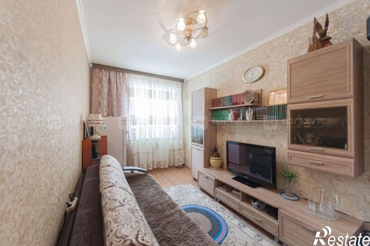 3-комн квартира ул. Болотникова, дом 9