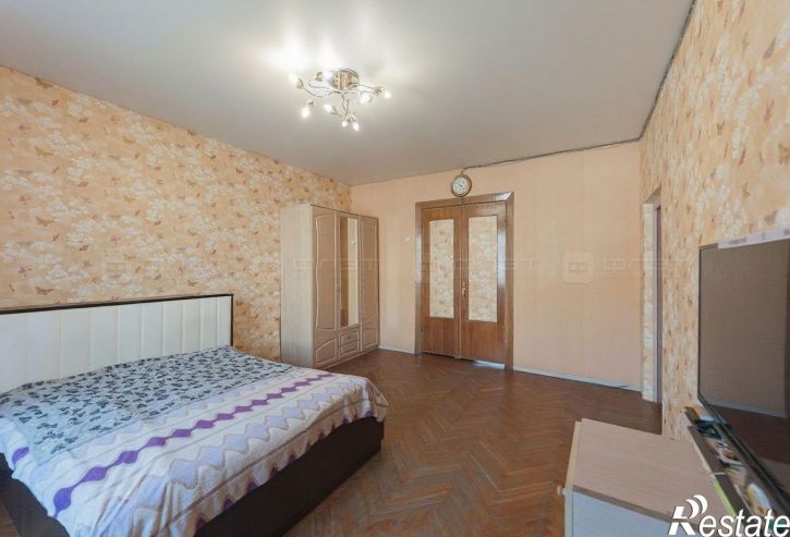 4-комн квартира ул. Гагарина, дом 83