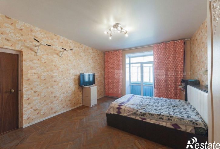 4-комн квартира ул. Гагарина, дом 83
