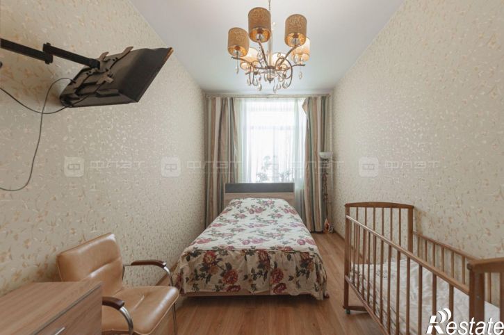 3-комн квартира ул. Теплично-комбинатская, дом 6