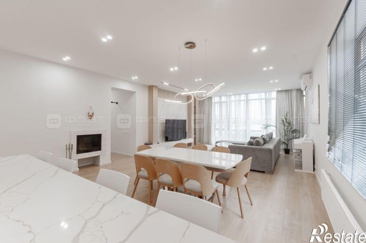 5-комн квартира ул. Меридианная, дом 1