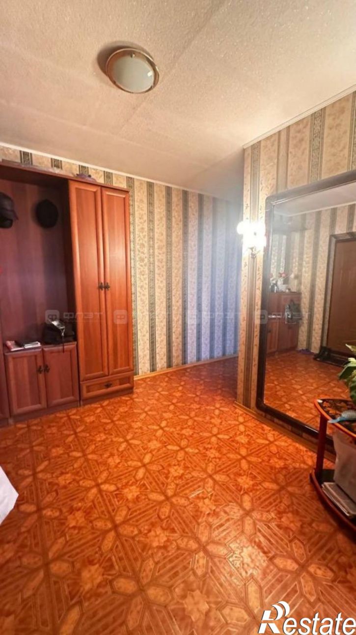 4-комн квартира ул. Закиева, дом 5