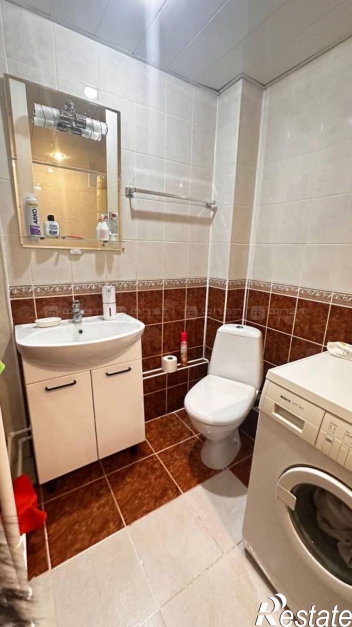 4-комн квартира ул. Закиева, дом 5