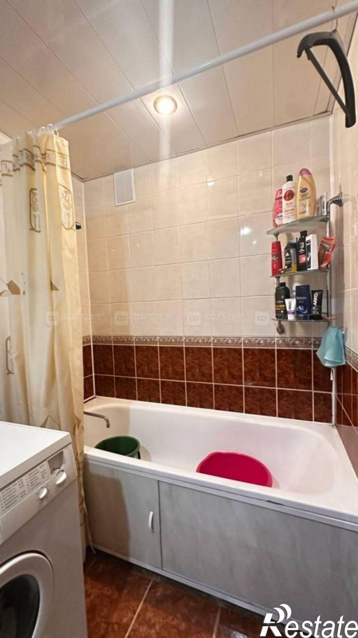 4-комн квартира ул. Закиева, дом 5