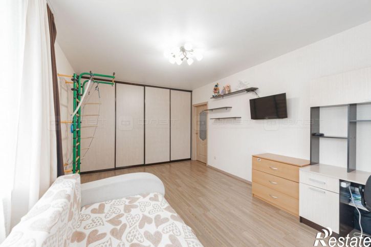2-комн квартира ул. Рауиса Гареева, дом 94