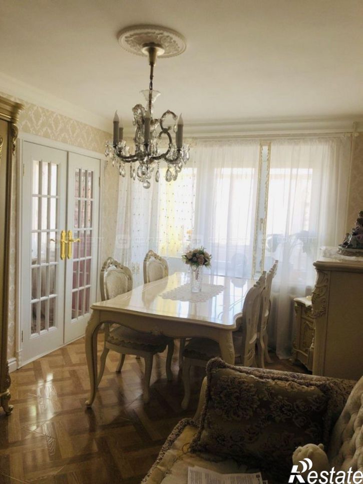 2-комн квартира ул. Бари Галеева, дом 8