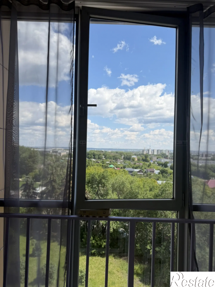 2-комн квартира ул. Тэцевская, дом 4