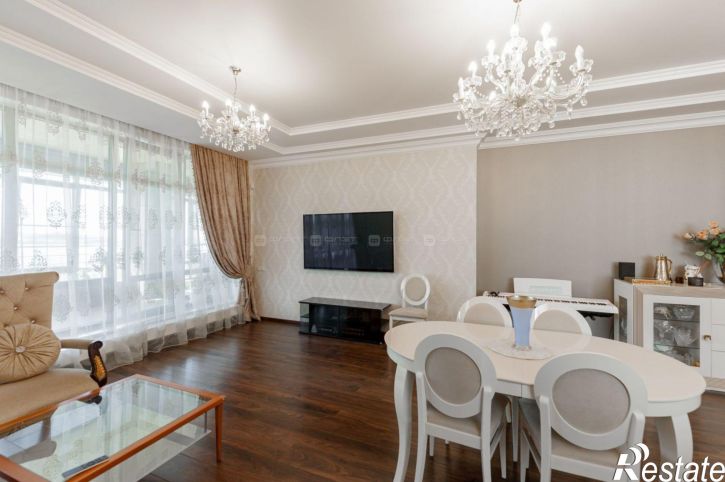 3-комн квартира ул. Меридианная, дом 4