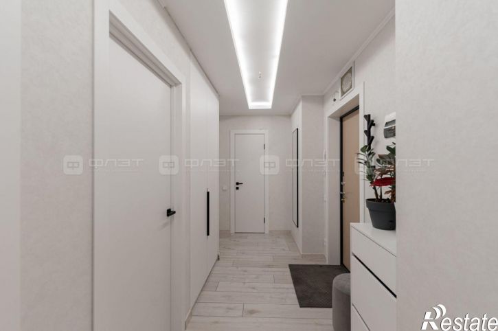 2-комн квартира ул. Рауиса Гареева, дом 105Б
