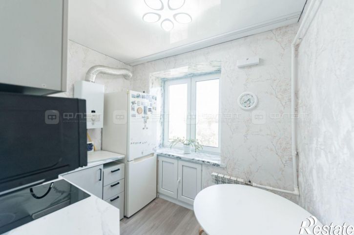 3-комн квартира ул. Революционная, дом 49