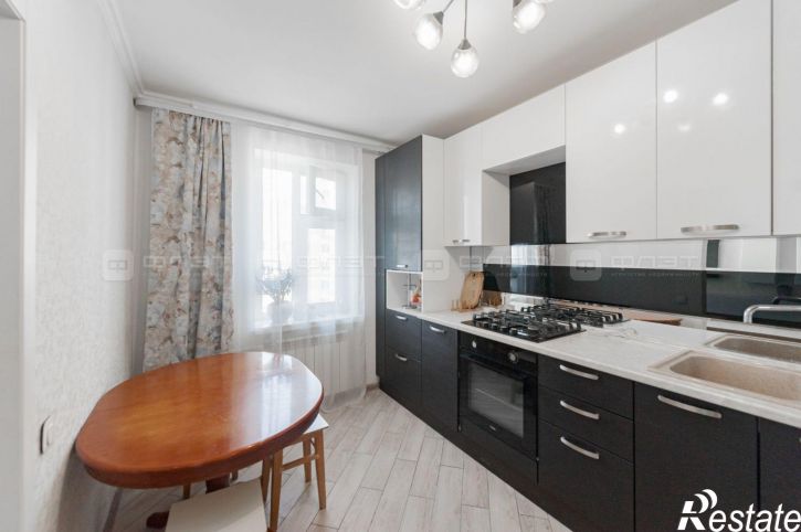 4-комн квартира ул. Четаева, дом 51