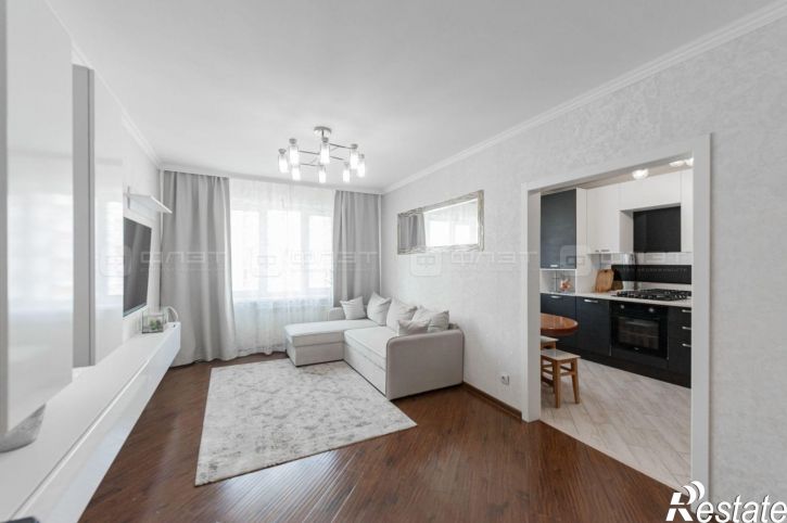 4-комн квартира ул. Четаева, дом 51
