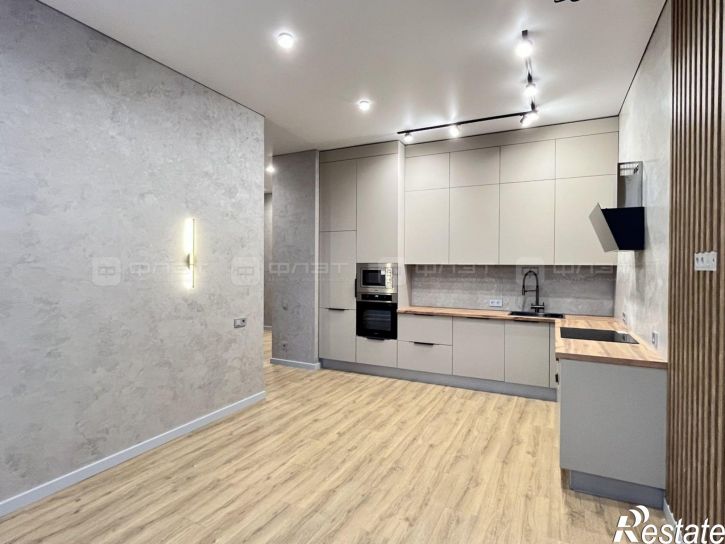 3-комн квартира ул. Танковая, дом 2