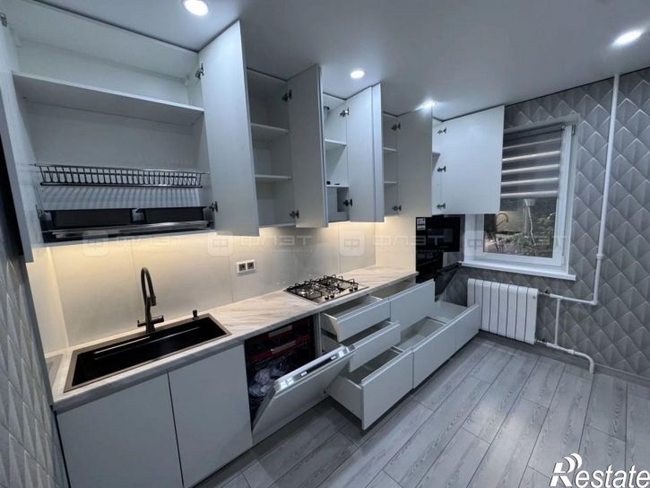 3-комн квартира ул. Рашида Вагапова, дом 3