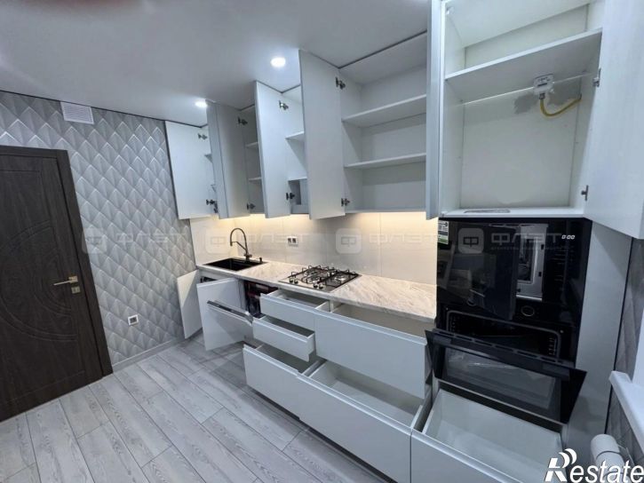 3-комн квартира ул. Рашида Вагапова, дом 3