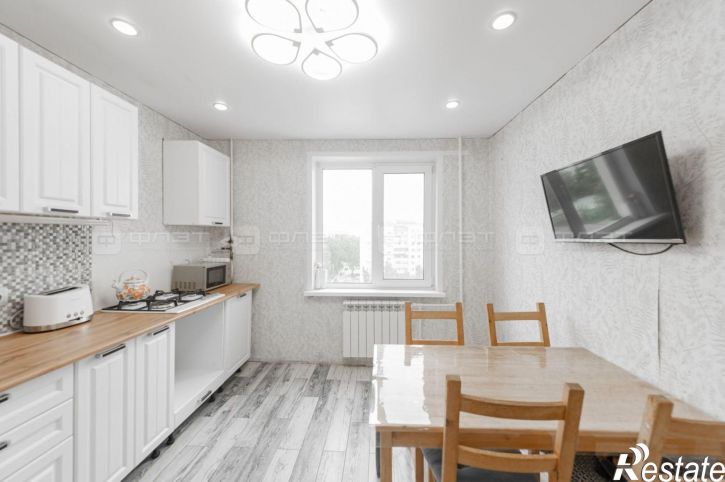 2-комн квартира ул. Кул Гали, дом 11 52А