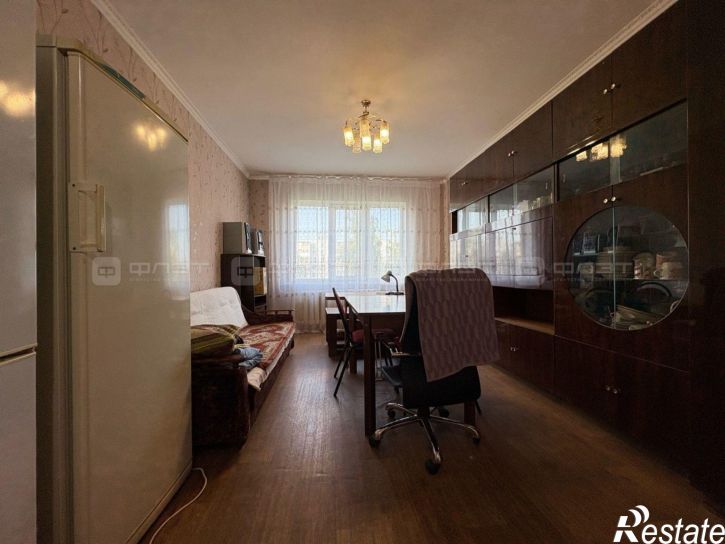 3-комн квартира ул. Адоратского, дом 21