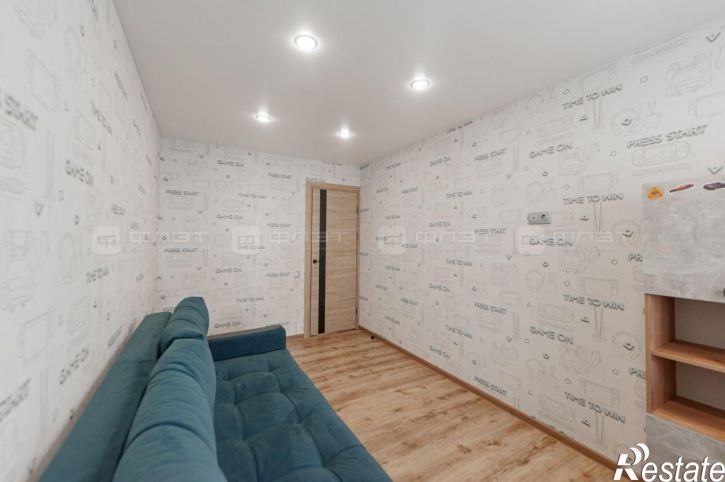 3-комн квартира ул. Академика Парина, дом 6