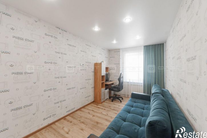 3-комн квартира ул. Академика Парина, дом 6