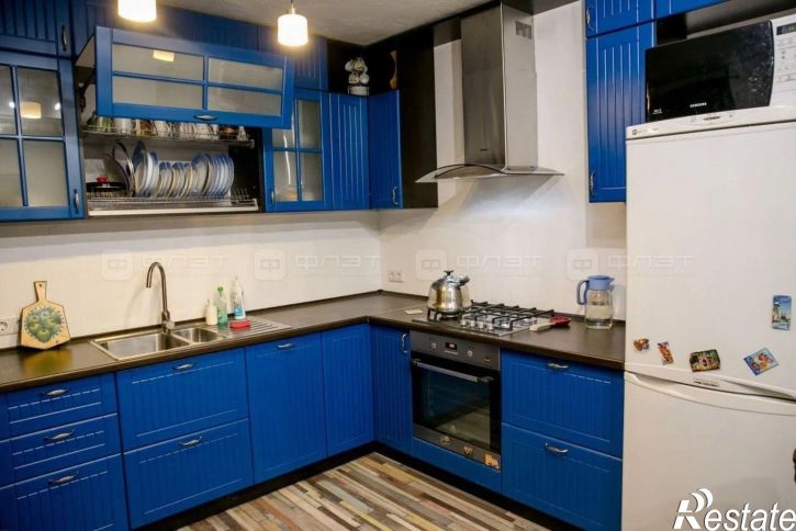4-комн квартира пр. Победы, дом 58