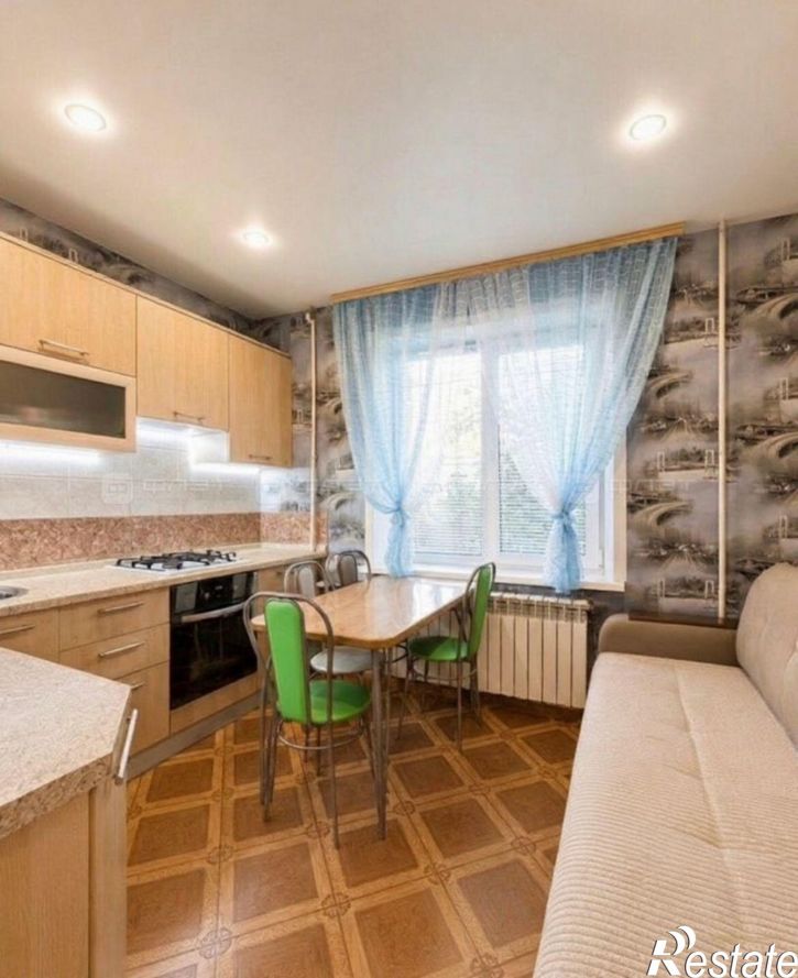 1-комн квартира ул. Адоратского, дом 51