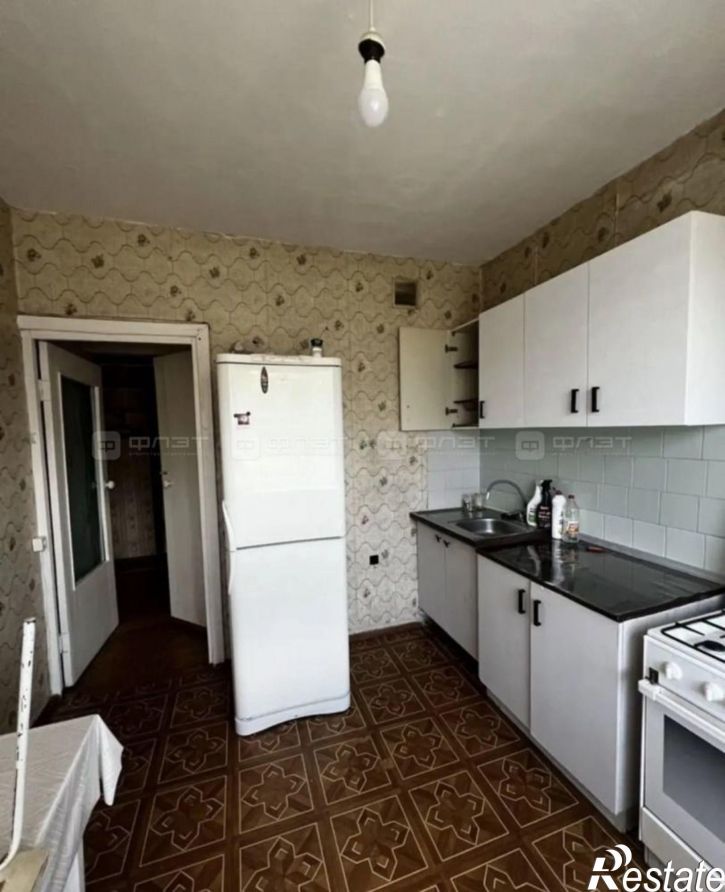 2-комн квартира ул. Адоратского, дом 39