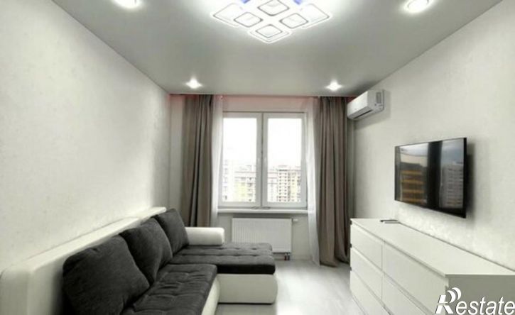 1-комн квартира ул Александра Курынова, 4 4,  д. 4 4,  к. 4