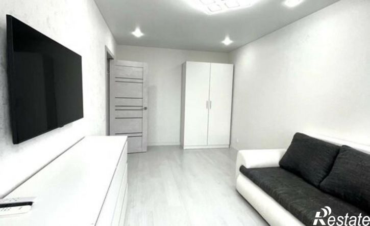 1-комн квартира ул Александра Курынова, 4 4,  д. 4 4,  к. 4