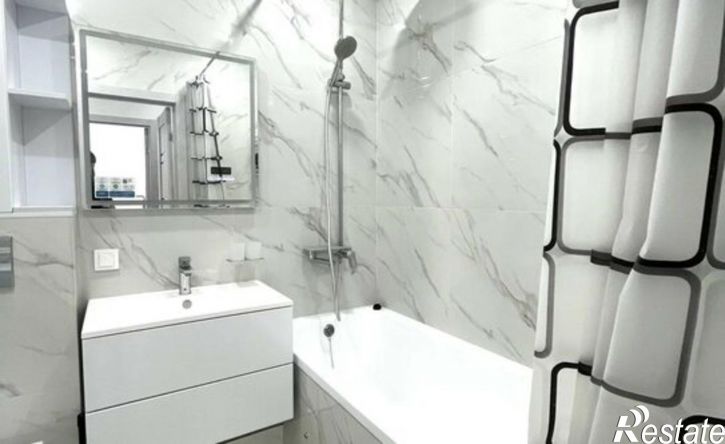 1-комн квартира ул Александра Курынова, 4 4,  д. 4 4,  к. 4