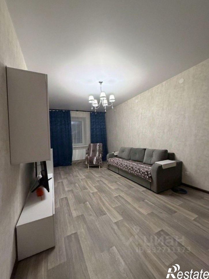 3-комн квартира пр-д Созидателей, 9,  д. 9