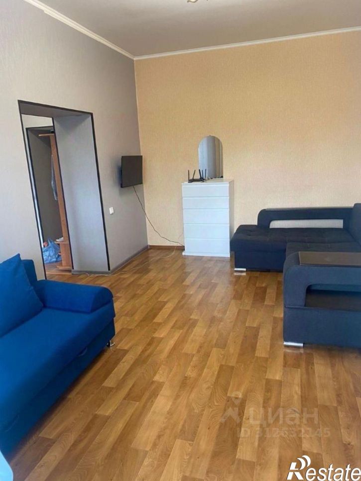 1-комн квартира пр-кт Победы, 230,  д. 230