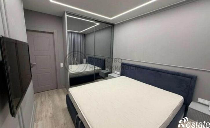 3-комн квартира ул Короленко, 28Б,  д. 28Б
