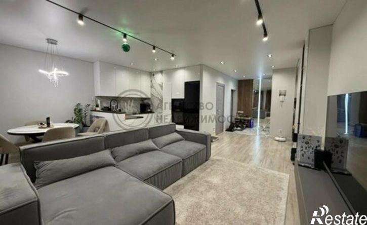 3-комн квартира ул Короленко, 28Б,  д. 28Б