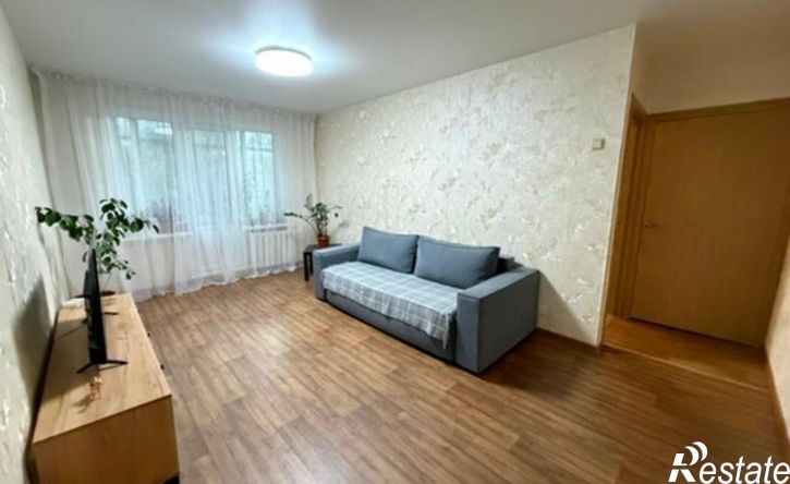 3-комн квартира ул Короленко, 71,  д. 71