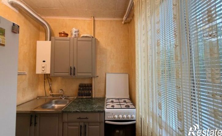 3-комн квартира ул Короленко, 71,  д. 71