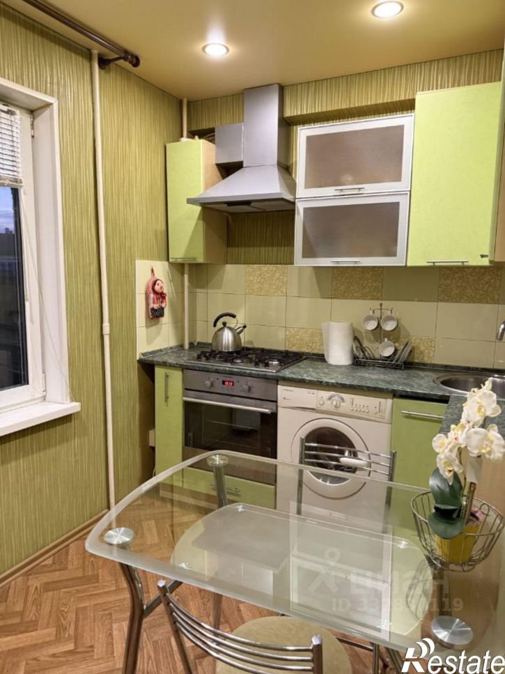 3-комн квартира ул Рихарда Зорге, 32,  д. 32