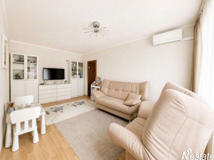 2-комн квартира ул Меридианная, 24,  д. 24