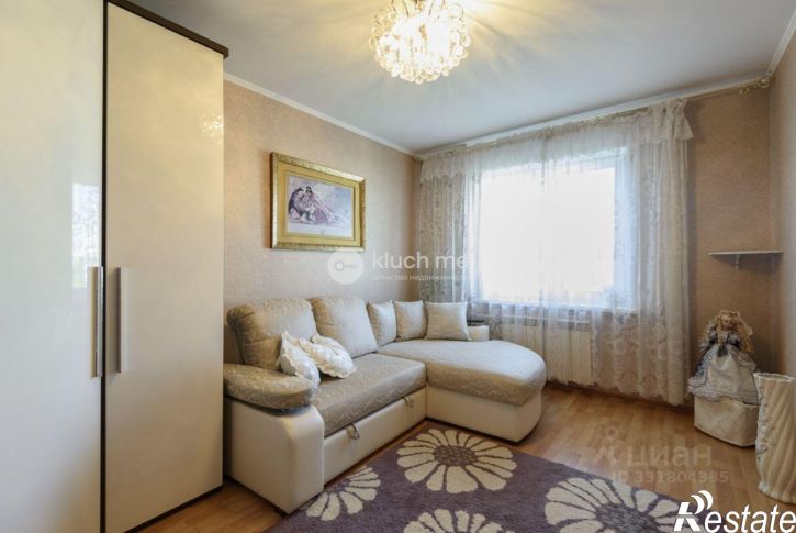 3-комн квартира ул Адоратского, 27,  д. 27