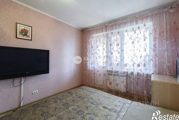 3-комн квартира ул Адоратского, 27,  д. 27