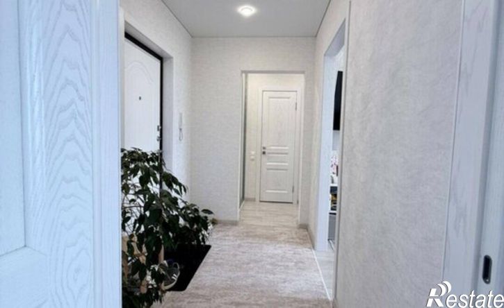 2-комн квартира ул Александра Курынова, 11 2,  д. 11 2,  к. 2